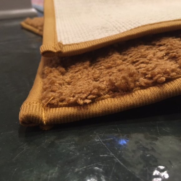 Threshold Bath Set Of Two Bath Rugs 7x24 Poshmark